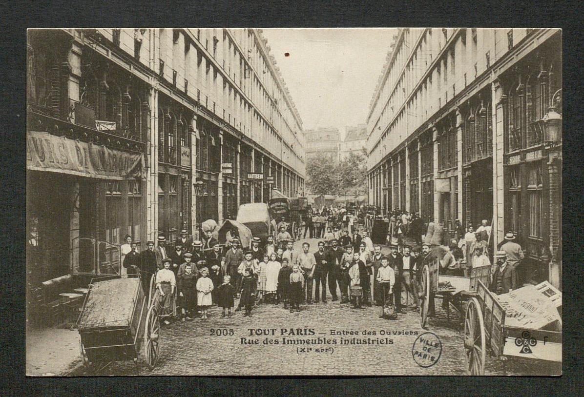 Paris au XIXe siècle | PARIS, la mise en place d'une ville